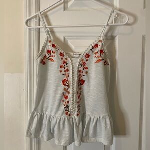 Love on a hanger XS boho shirt, cute for the summer